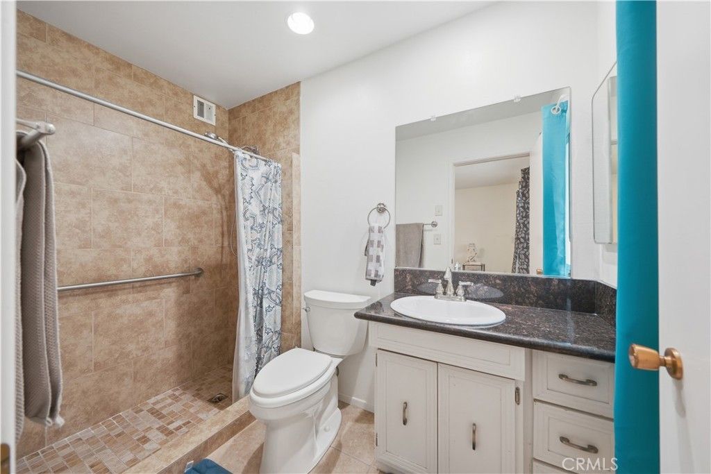 Image 20 of property listing at 28561 Middlebury, Sun City, CA 92586