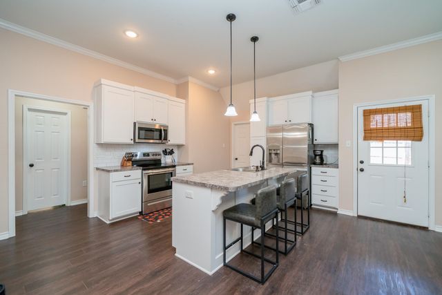 504 Abney St, Gilmer, TX 75645