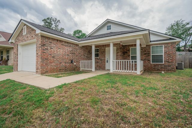 504 Abney St, Gilmer, TX 75645