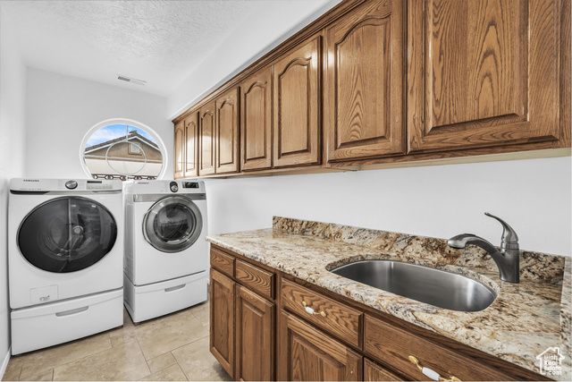 3464 SERENITY LN, Santa Clara, UT 84765