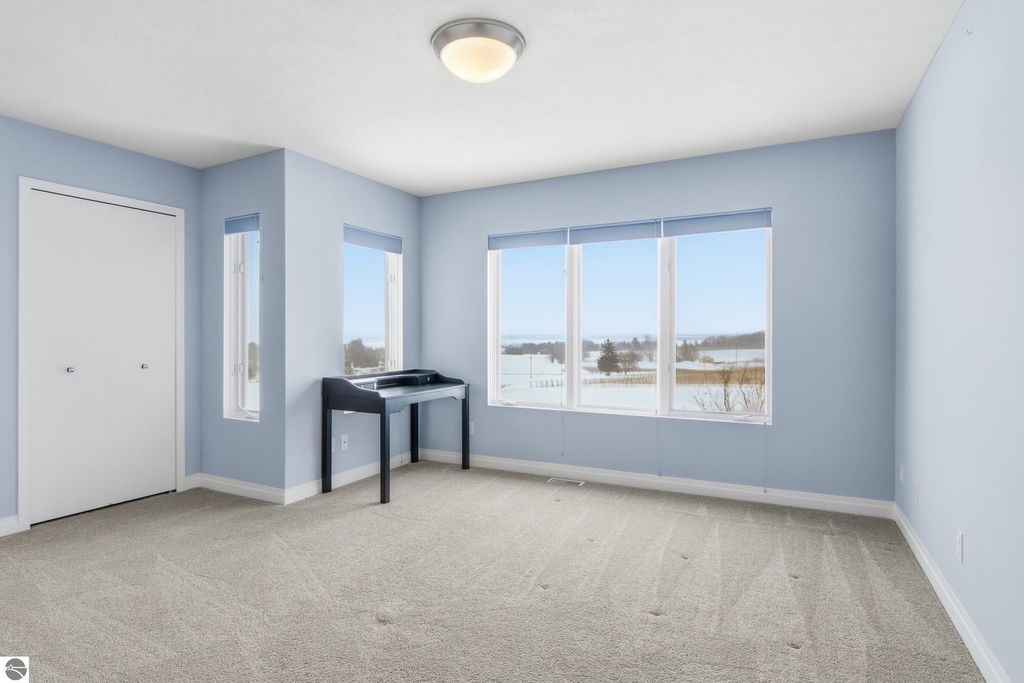 Image 24 of property listing at 7852 Underwood Ridge, Traverse City, MI 49686