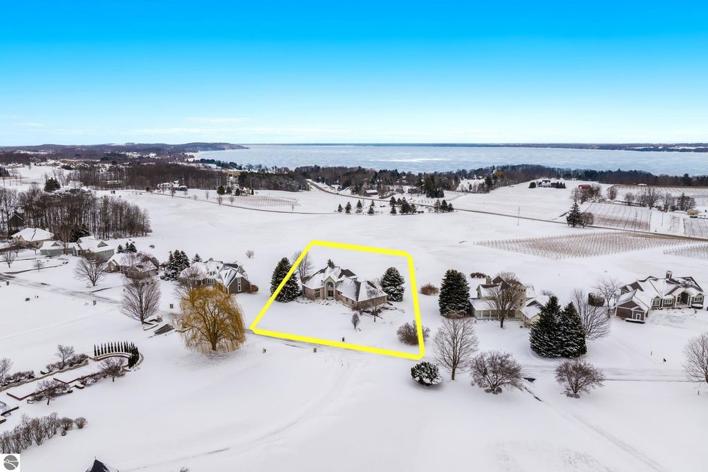 Image 66 of property listing at 7852 Underwood Ridge, Traverse City, MI 49686