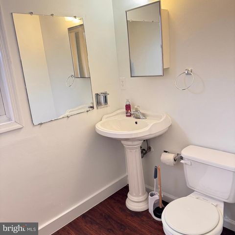 820 BARKLEY DR, Fredericksburg, VA 22407