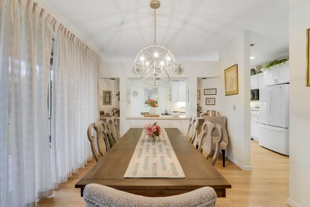 110 Legendary Circle, Palm Beach Gardens, FL 33418