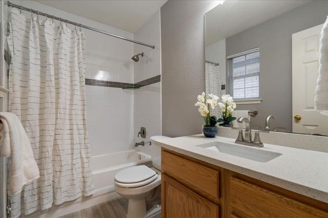 14601 Fitzgibbon DR, Austin, TX 78725