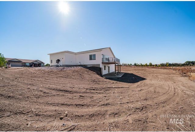 102 N Stocktrail Dr, Rigby, ID 83442