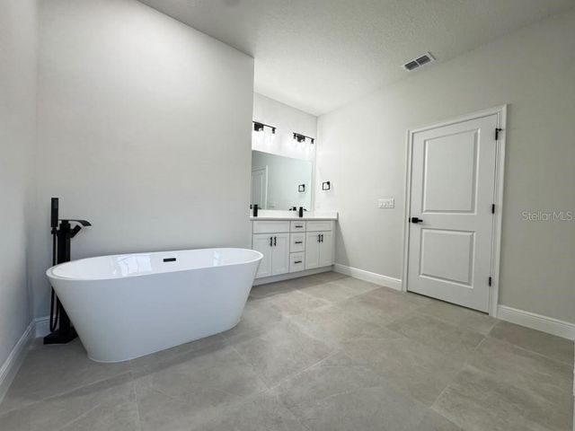 178 MARION OAKS LANE, Ocala, FL 34473