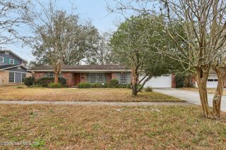 5032 SOMERSBY Road, Jacksonville, FL 32217