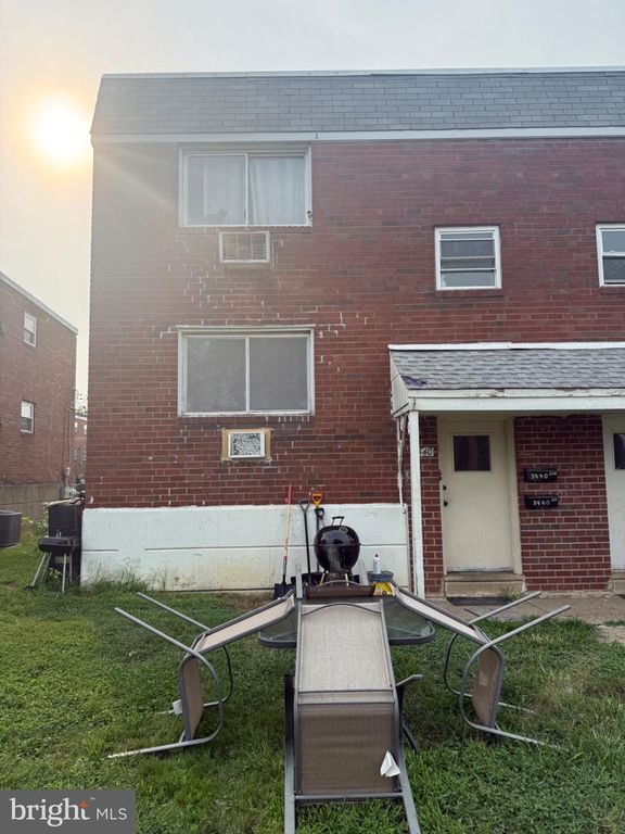 9440 KIRKWOOD RD, PHILADELPHIA, PA 19114 — photo 2