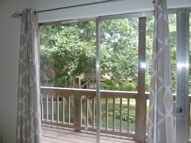 2100 Tanglewilde Street 512, Houston, TX 77063