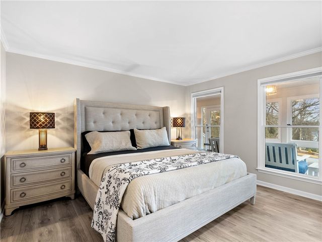 104 Emerald Pointe Drive, Seneca, SC 29672