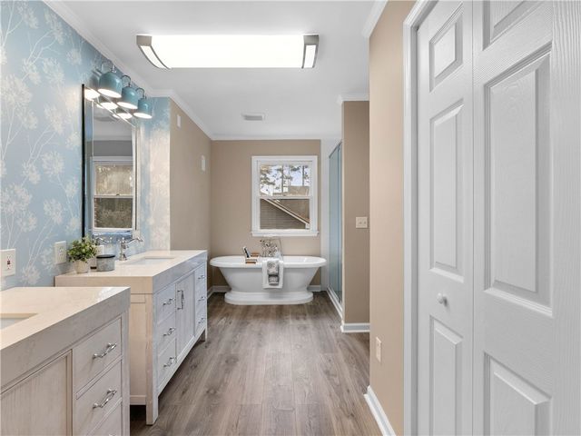 104 Emerald Pointe Drive, Seneca, SC 29672