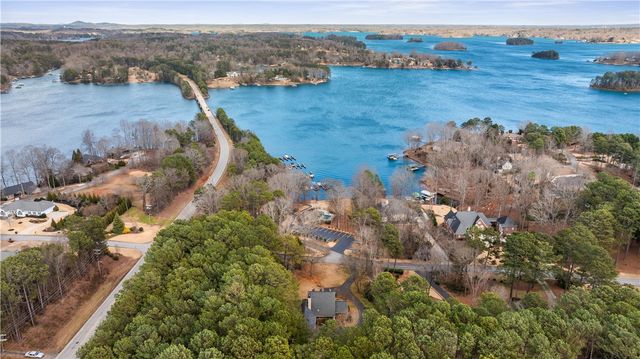 104 Emerald Pointe Drive, Seneca, SC 29672