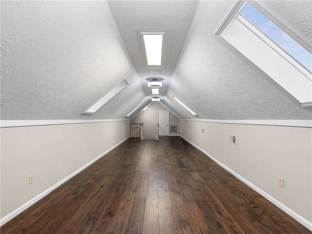 104 Emerald Pointe Drive, Seneca, SC 29672