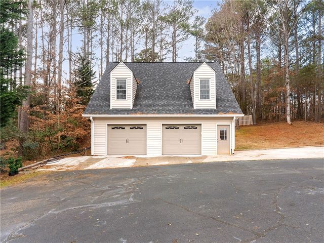 104 Emerald Pointe Drive, Seneca, SC 29672