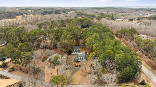 104 Emerald Pointe Drive, Seneca, SC 29672