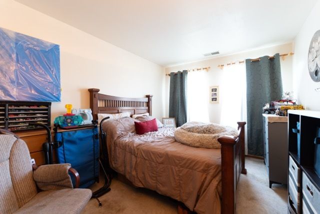 737 W Streamwood Boulevard B, Streamwood, IL 60107