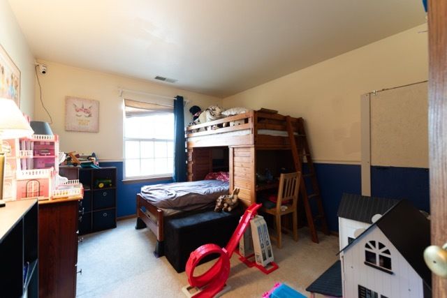 737 W Streamwood Boulevard B, Streamwood, IL 60107