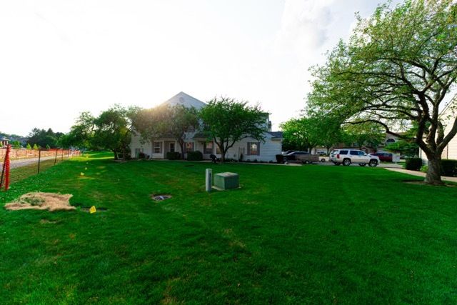 737 W Streamwood Boulevard B, Streamwood, IL 60107