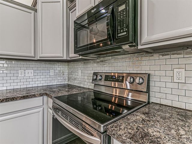 11804 NW 133rd Street, Piedmont, OK 73078