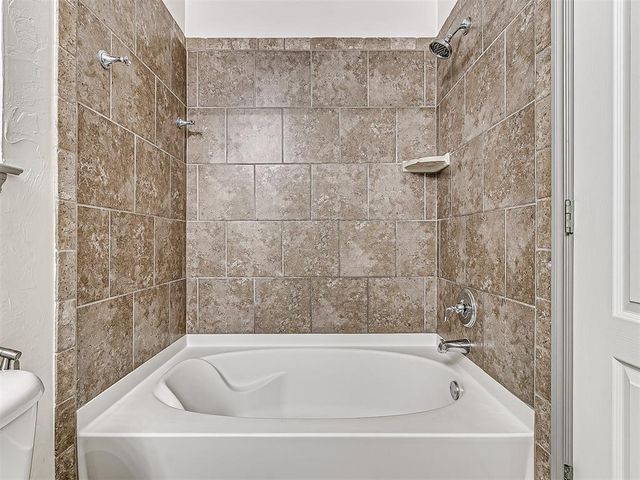 11804 NW 133rd Street, Piedmont, OK 73078