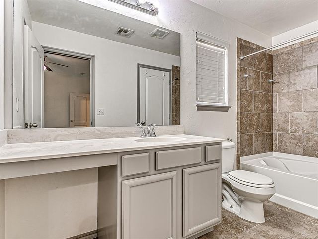 11804 NW 133rd Street, Piedmont, OK 73078