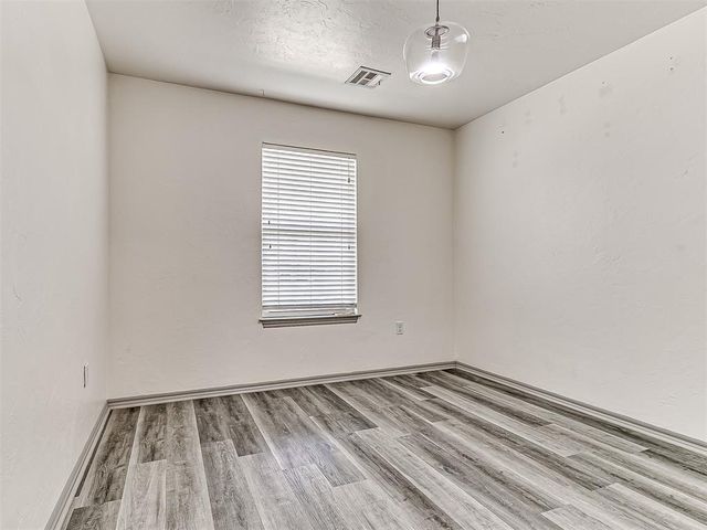 11804 NW 133rd Street, Piedmont, OK 73078