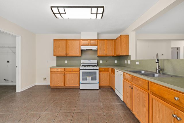 3115 Lexington Lake Drive, Missouri City, TX 77459