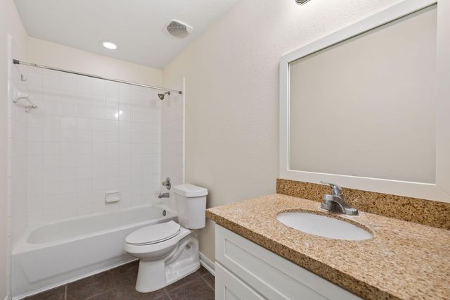 3115 Lexington Lake Drive, Missouri City, TX 77459