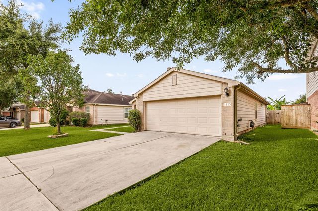 3115 Lexington Lake Drive, Missouri City, TX 77459