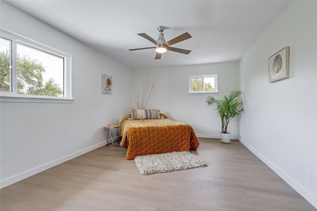 10133 Oliver DR, Austin, TX 78737