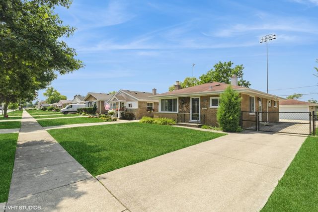 4732 N Oriole Avenue, Norridge, IL 60706