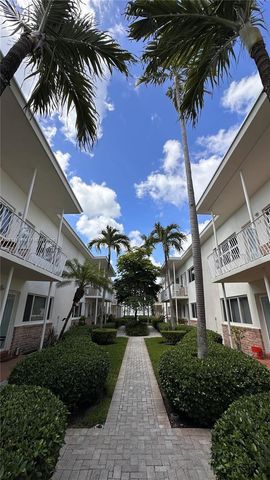 1100 Venetian Way 2B, Miami, FL 33139