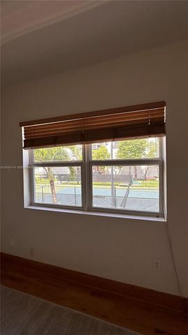 1100 Venetian Way 2B, Miami, FL 33139
