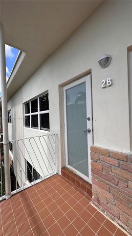 1100 Venetian Way 2B, Miami, FL 33139