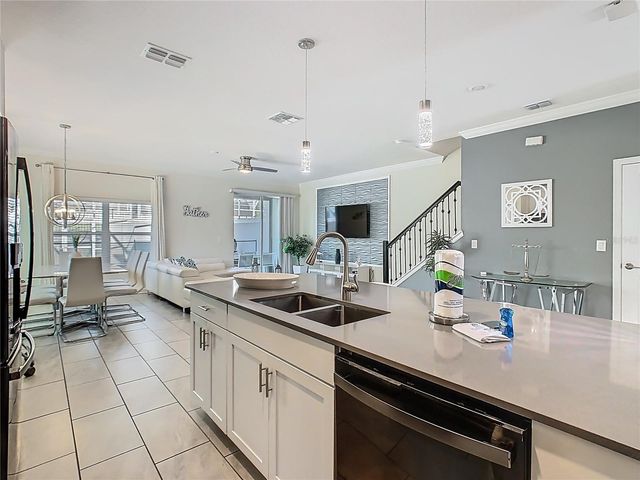 1264 CHALLENGE DRIVE 1264, Davenport, FL 33896