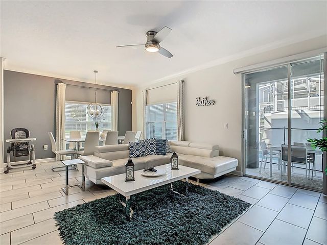 1264 CHALLENGE DRIVE 1264, Davenport, FL 33896