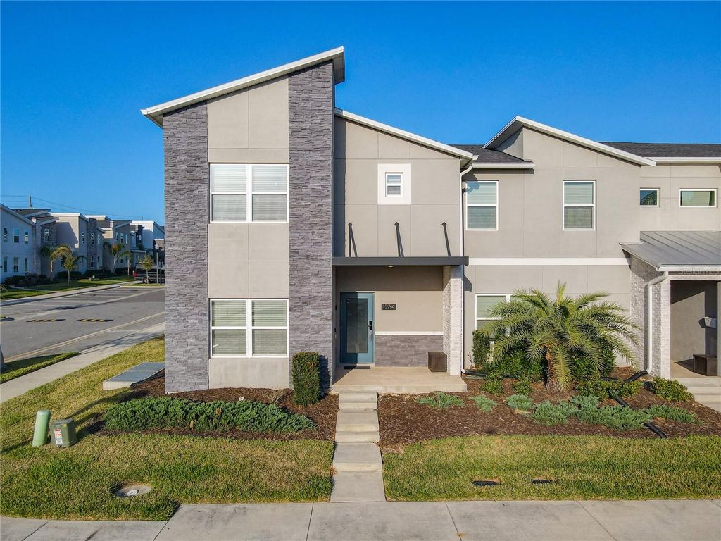 1264 CHALLENGE DRIVE 1264, Davenport, FL 33896