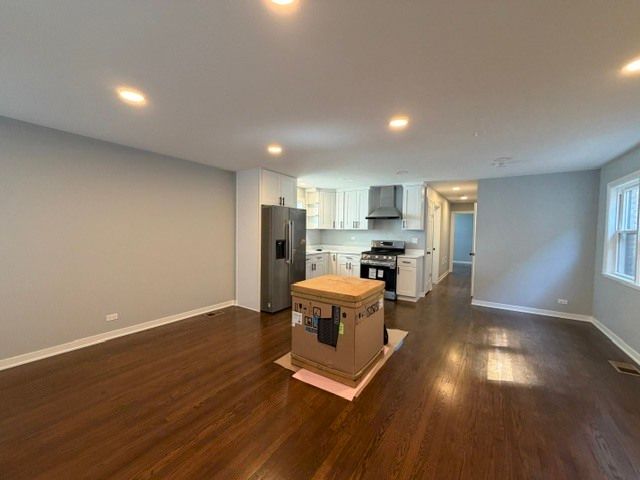 6615 S Hoyne Avenue, Chicago, IL 60636