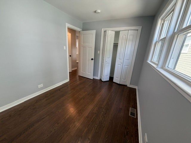 6615 S Hoyne Avenue, Chicago, IL 60636