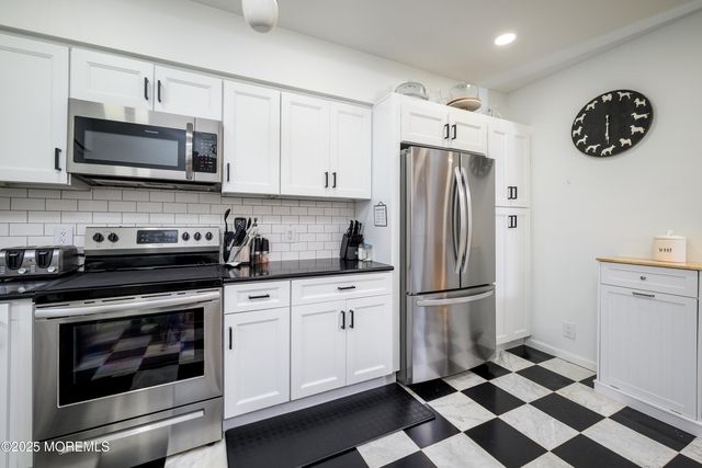 83 Tower Hill Drive, Red Bank, NJ 07701