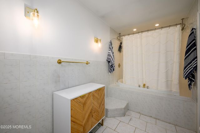 83 Tower Hill Drive, Red Bank, NJ 07701