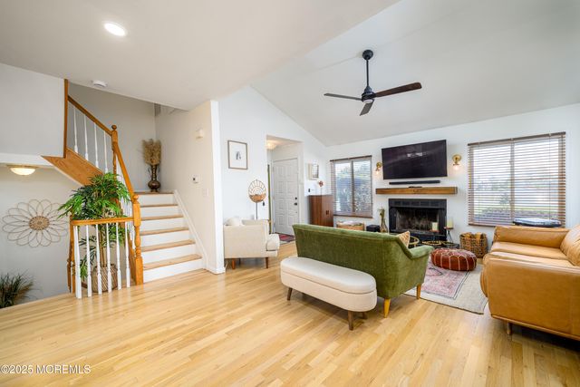 83 Tower Hill Drive, Red Bank, NJ 07701