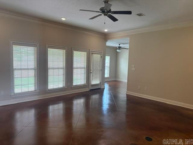 2405 EIGHTEEN Loop, Conway, AR 72034