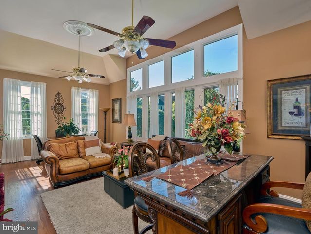 1280 TAYLOR DR, Langhorne, PA 19047