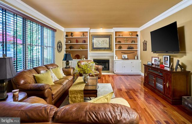 1280 TAYLOR DR, Langhorne, PA 19047