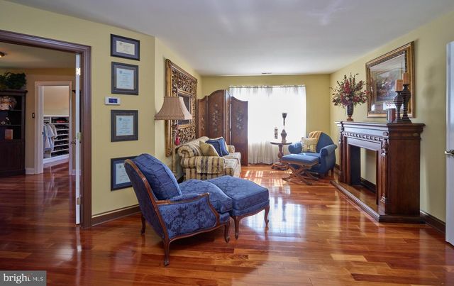 1280 TAYLOR DR, Langhorne, PA 19047