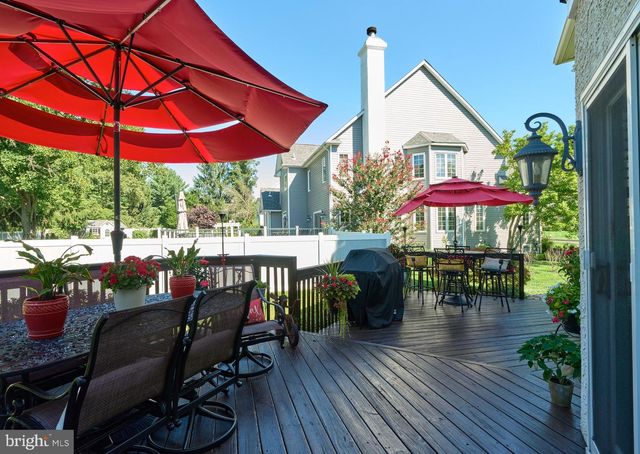 1280 TAYLOR DR, Langhorne, PA 19047