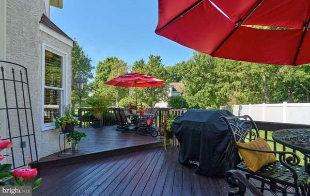 1280 TAYLOR DR, Langhorne, PA 19047