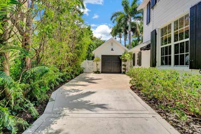 306 N Swinton Avenue, Delray Beach, FL 33444